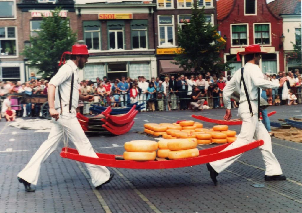 Cheese Markets in the Netherlands: Which Town, Which Day