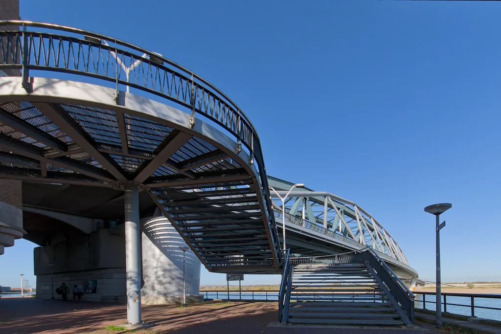 Nijmegen Bike Rental: Where to Hire a Bike and Where to Ride
