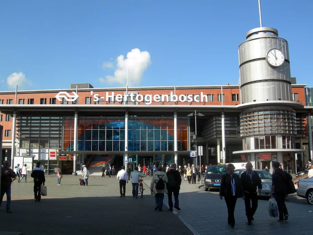 London to Den Bosch: Train, Ferry or Flight for a City Break