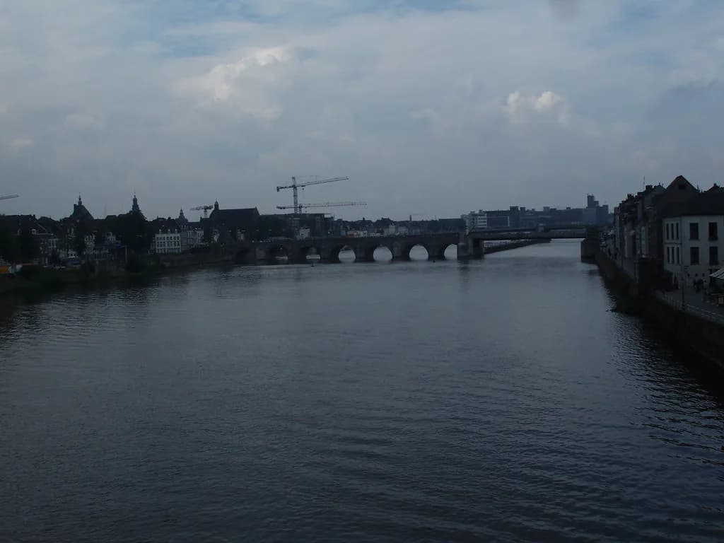 Maastricht Boat Tours: Which Trip to Book on the Maas