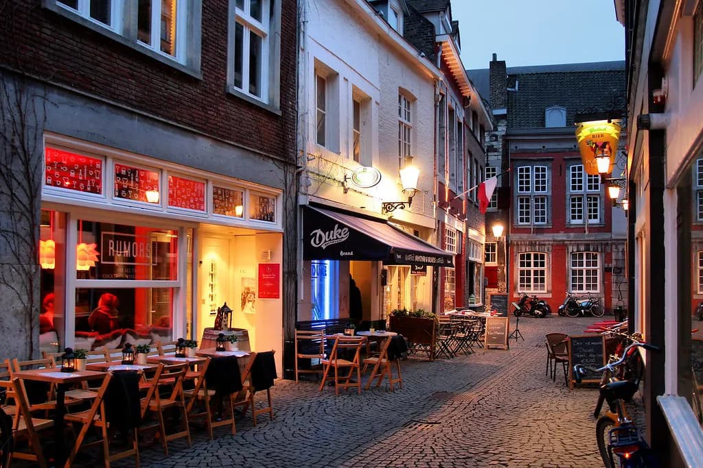 Maastricht in October: Weather, Crowds and What to Do