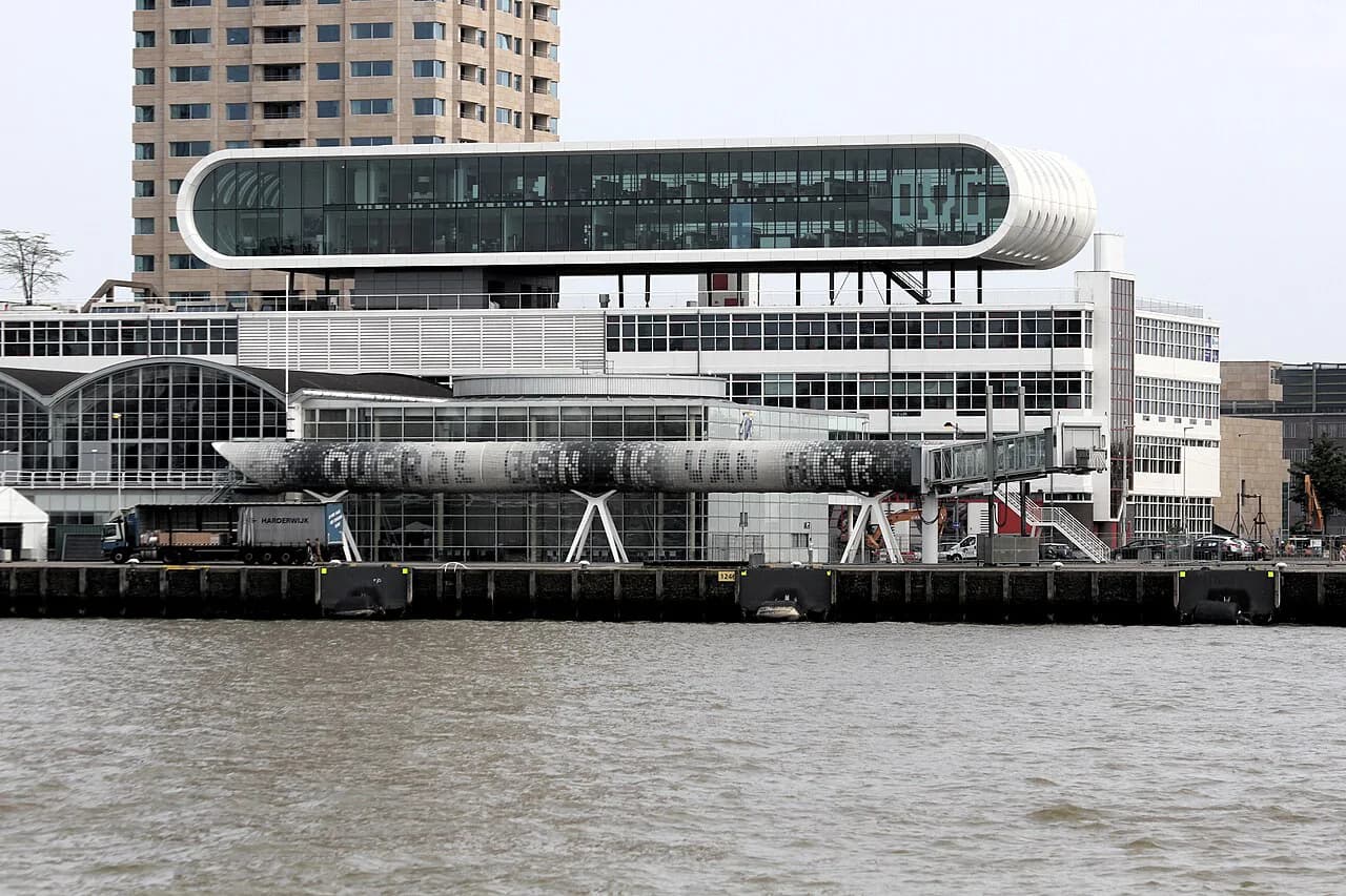 Nederlands Fotomuseum Rotterdam: Guide to Pakhuis Santos