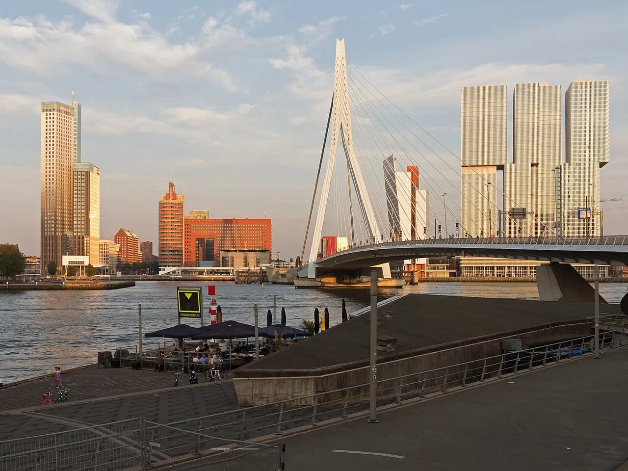 Rotterdam on a Budget: Free Sights and Cheap Ways to Eat