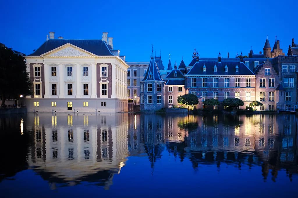 The Hague Architecture: Buildings and Streets to Look For
