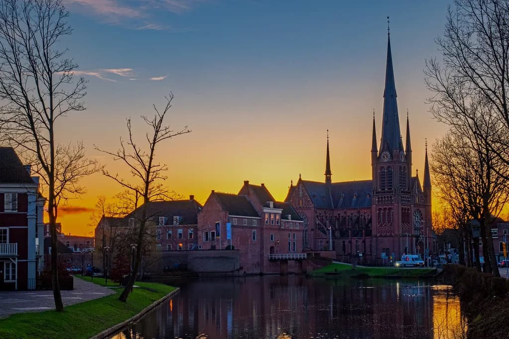 Woerden Cheese Market: When It Runs and What Happens