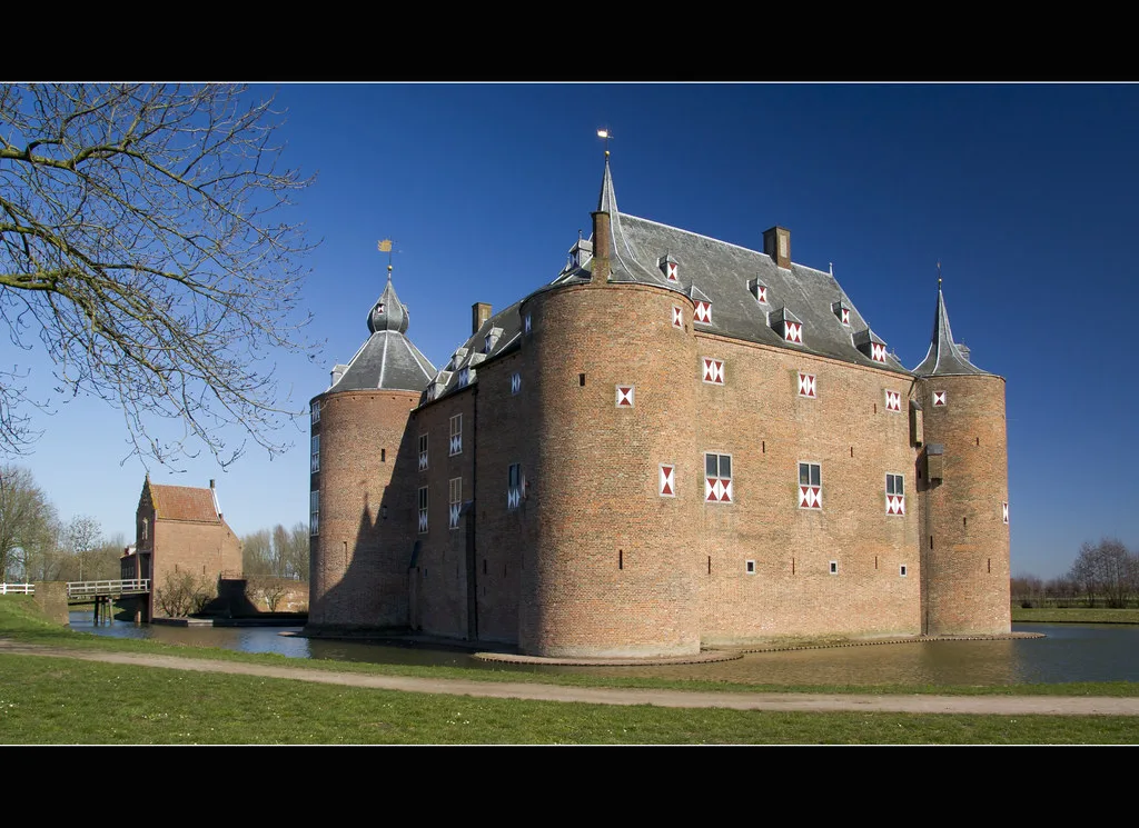Kasteel Ammersoyen, Ammerzoden.