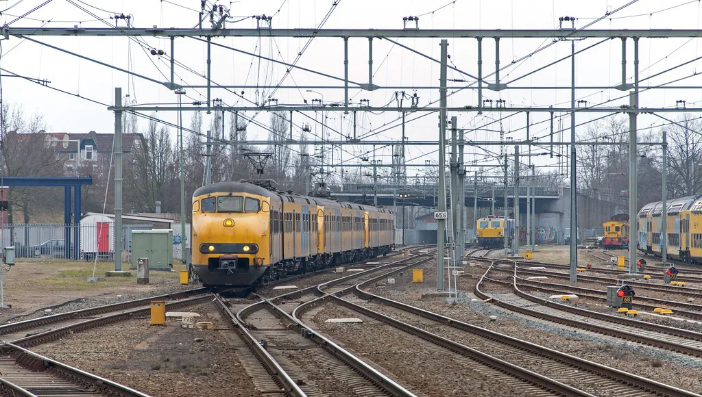 A train at Den Bosch station.