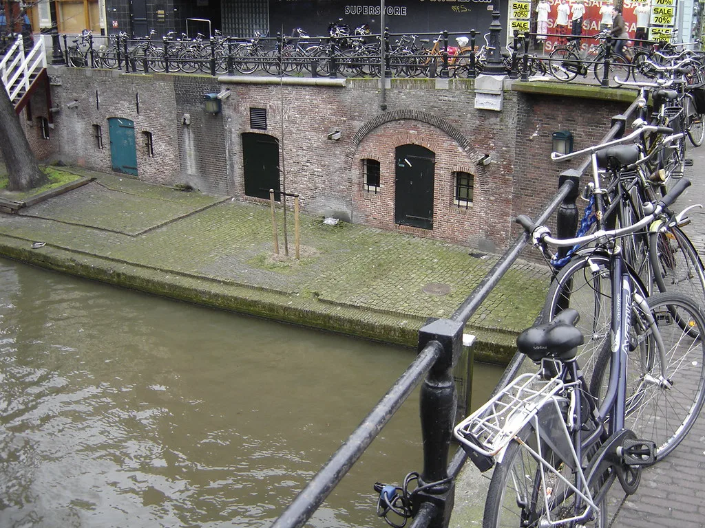 A wharf on the Oudegracht, Utrecht.