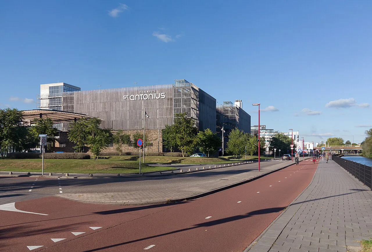A red-surfaced cycle path in Nieuwegein, near Utrecht.