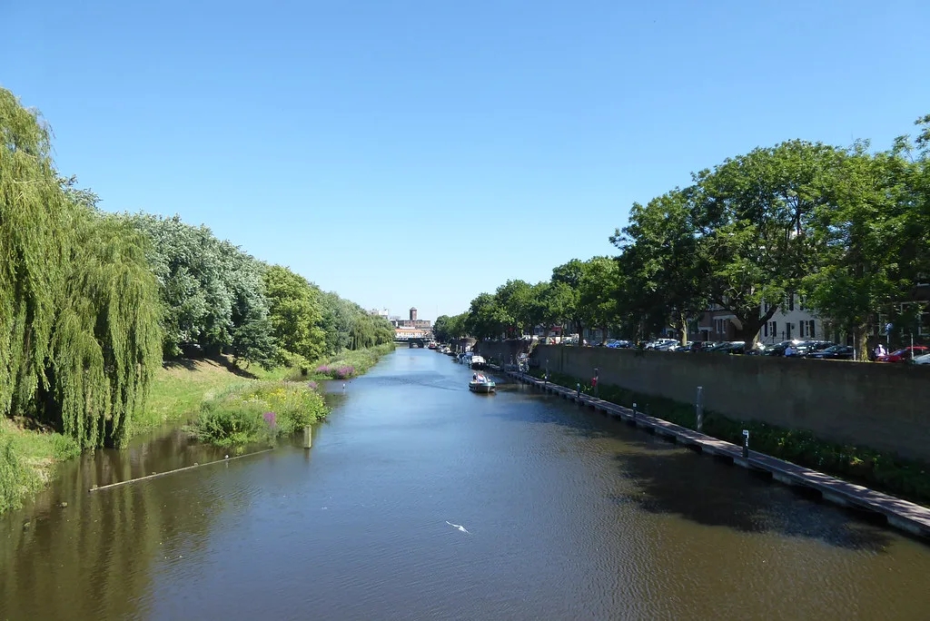 The Dommel river through De Muntel, Den Bosch.