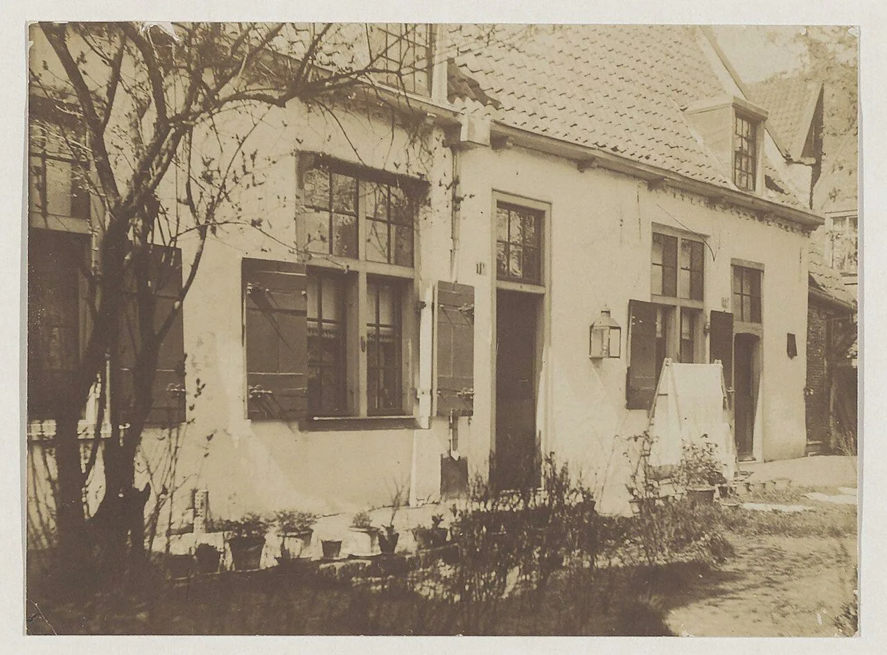 The courtyard of the Hofje van Bakenes, Haarlem, in an early photograph.