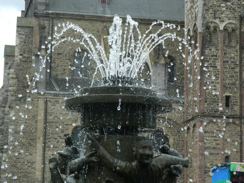 A fountain in central Maastricht.