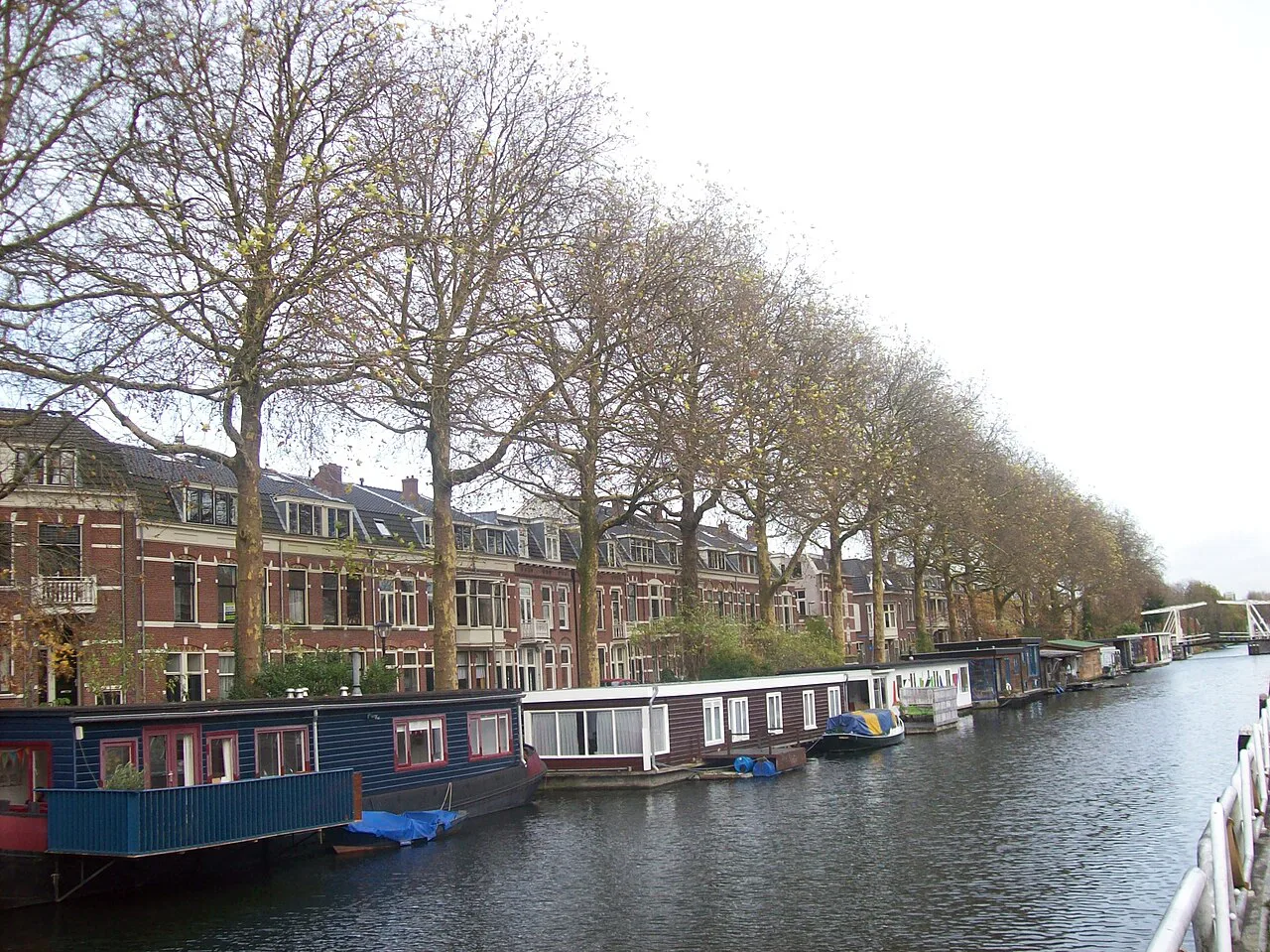 Houseboats on the Leidse Rijn in Lombok, Utrecht.