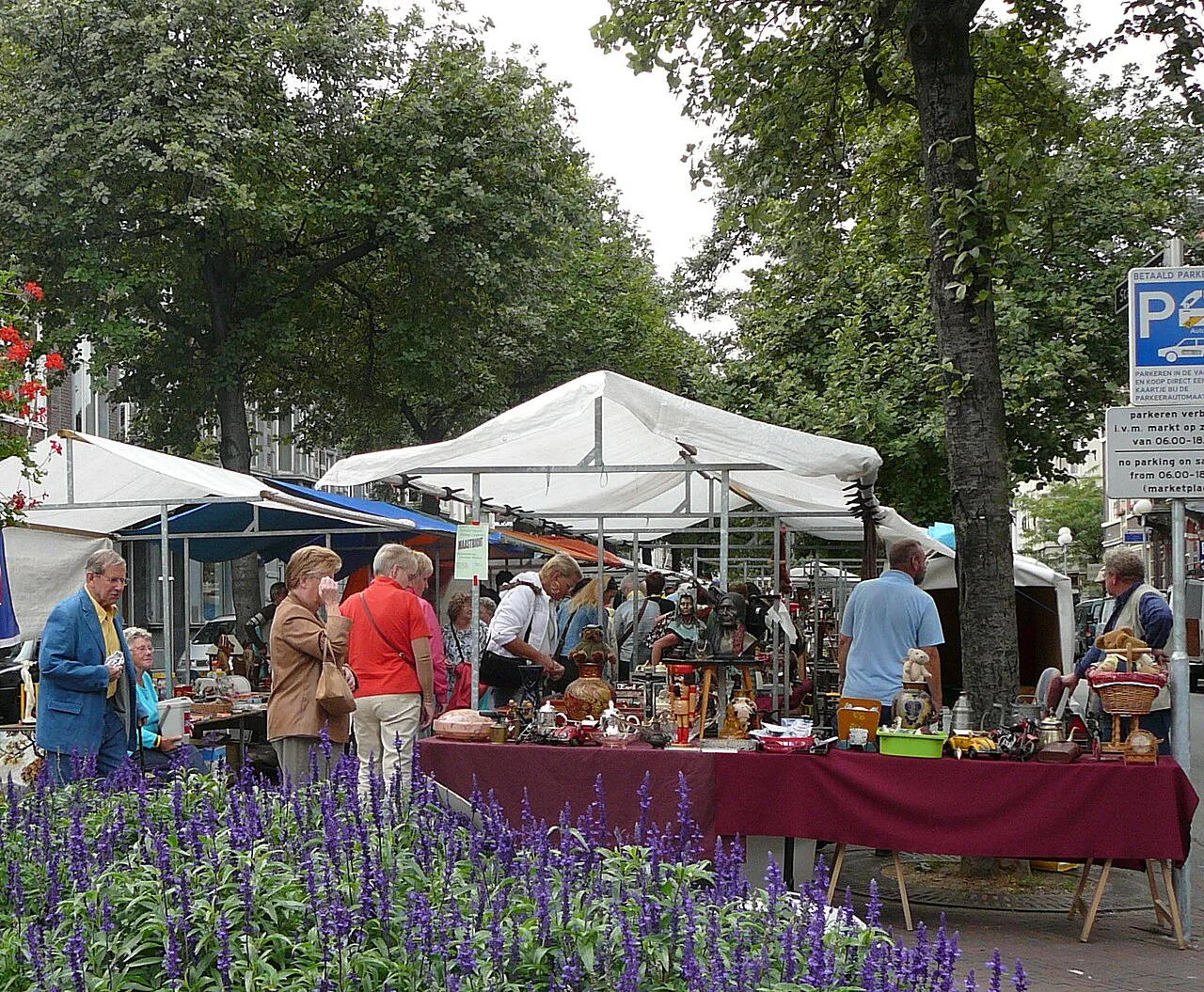 The Saturday flea market in Maastricht.