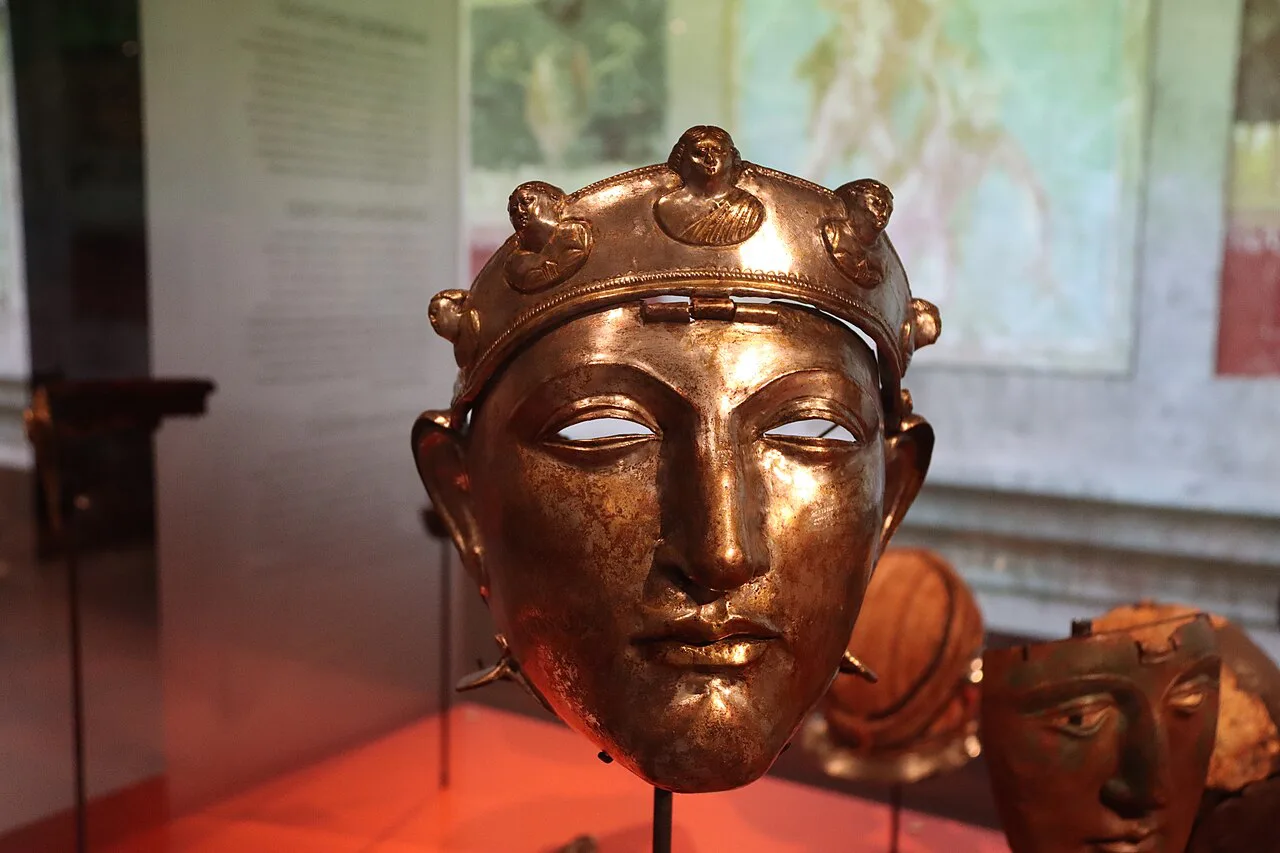 A Roman cavalry helmet mask in Museum Het Valkhof, Nijmegen.