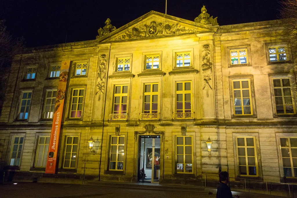 Het Noordbrabants Museum, Den Bosch, at night.