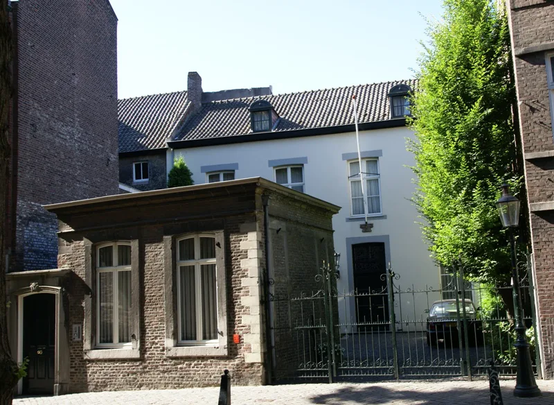 A listed house on the Onze-Lieve-Vrouweplein, Maastricht.