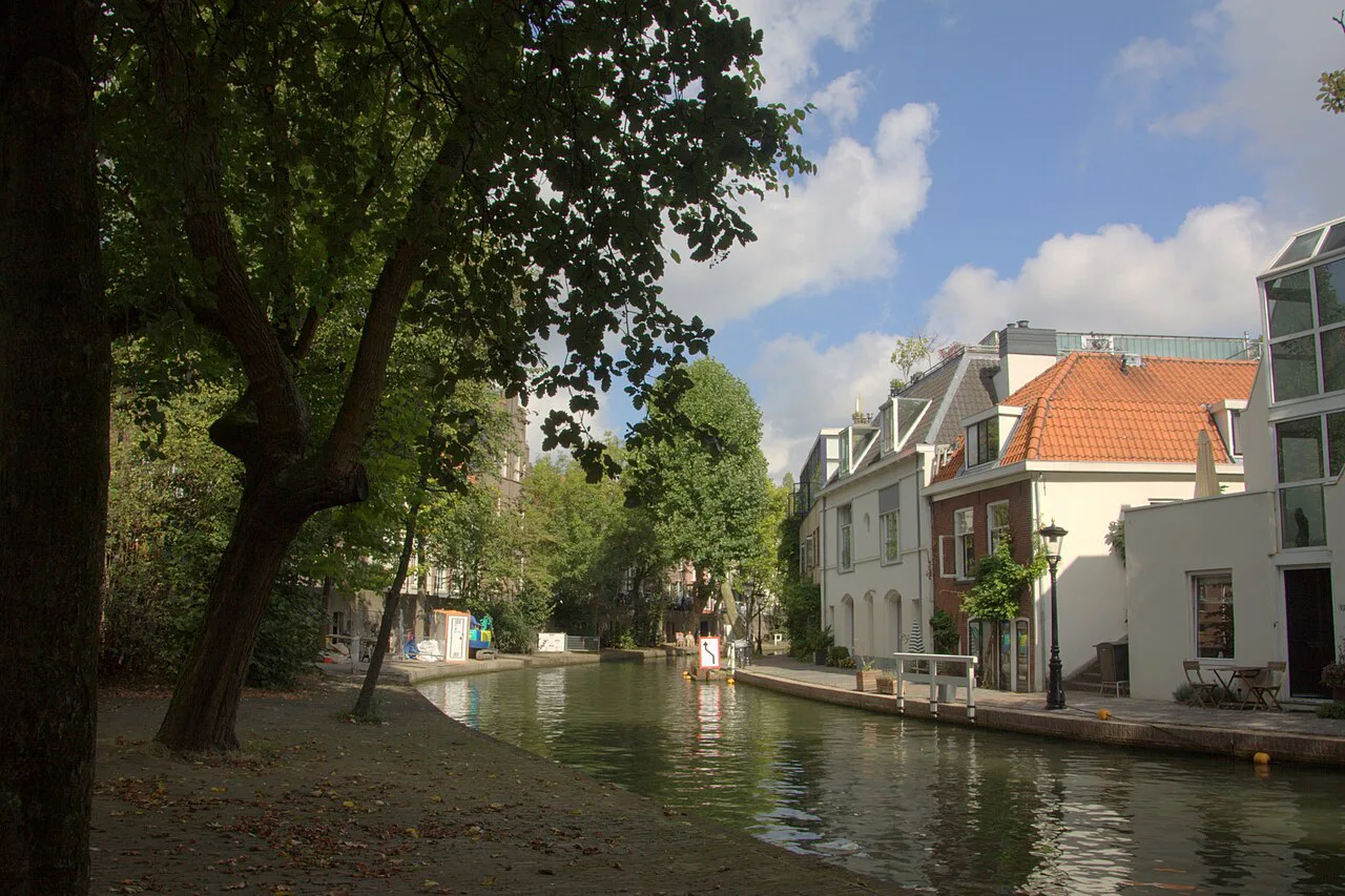 A wharf on the Oudegracht, Utrecht.