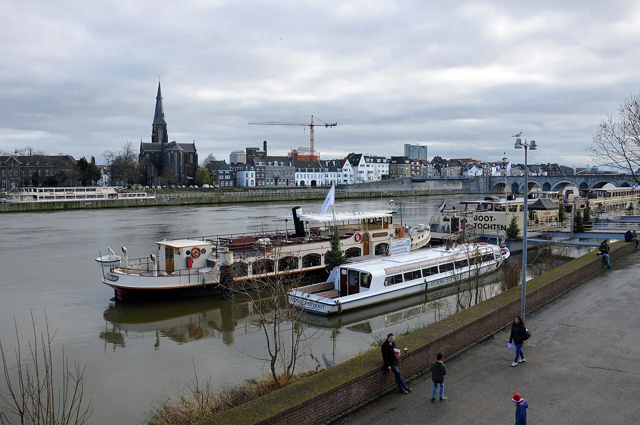 Wyck seen from the Wilhelminabrug, Maastricht.